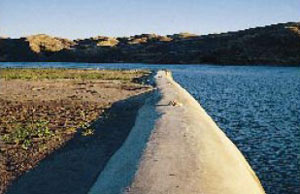 breakwater tubes